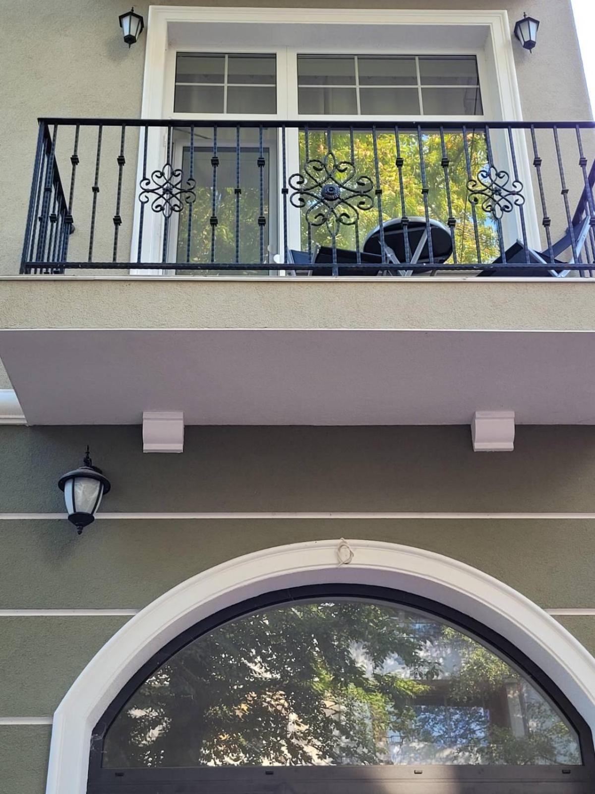 The House - Central Boutique Apartments Kjustendil Exterior foto