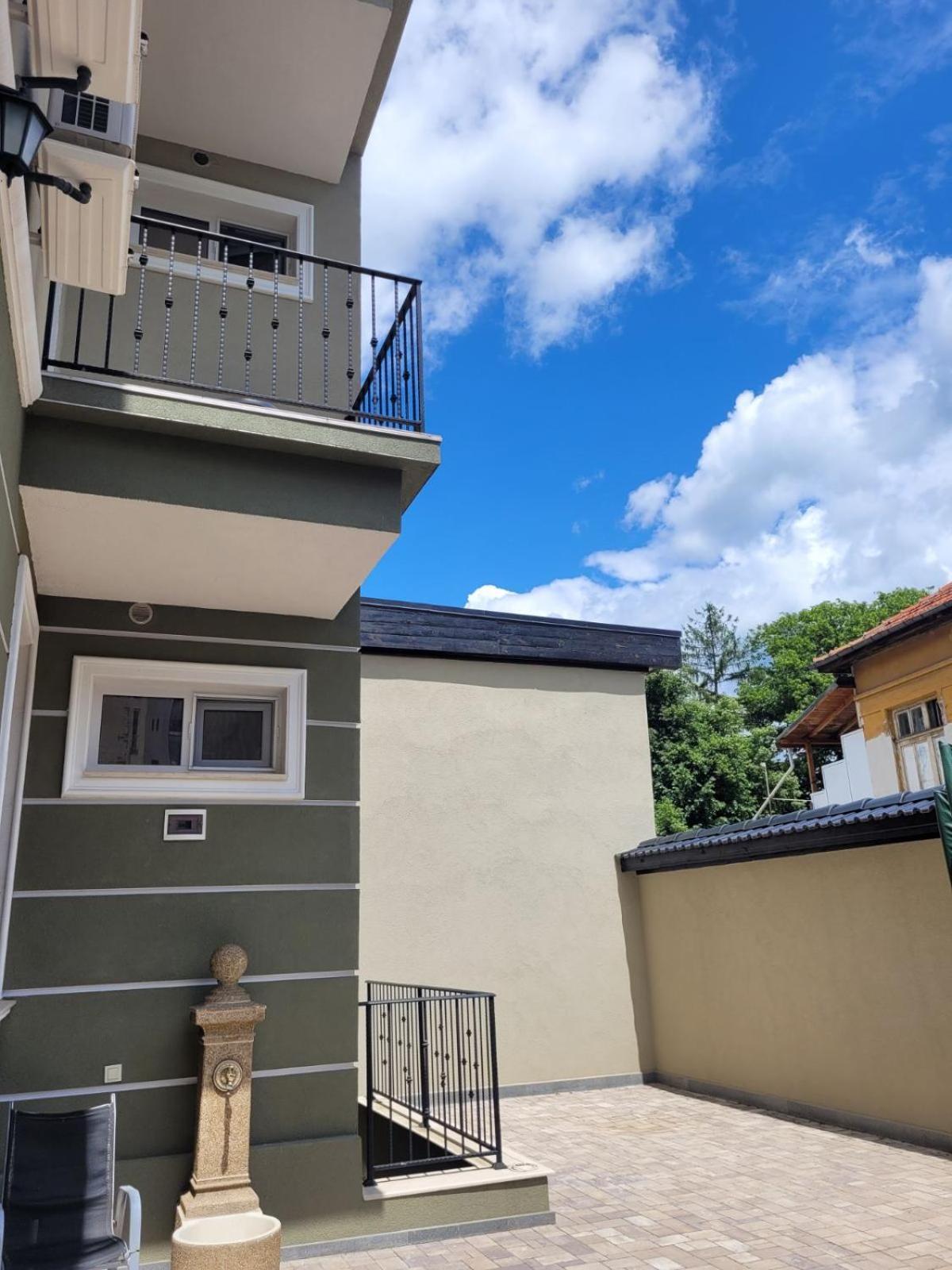 The House - Central Boutique Apartments Kjustendil Exterior foto